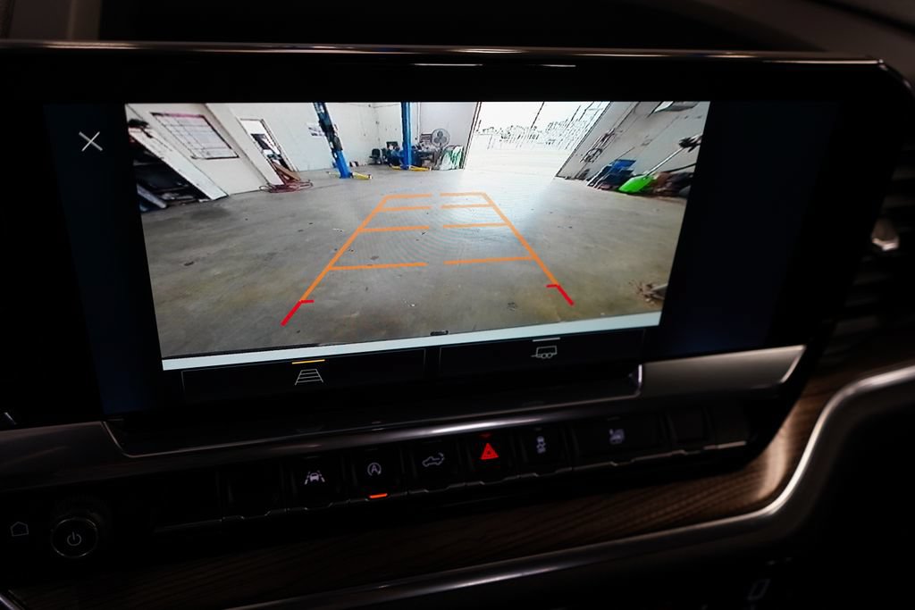 Used 2025 Chevrolet Silverado 1500 LT RWD image 36