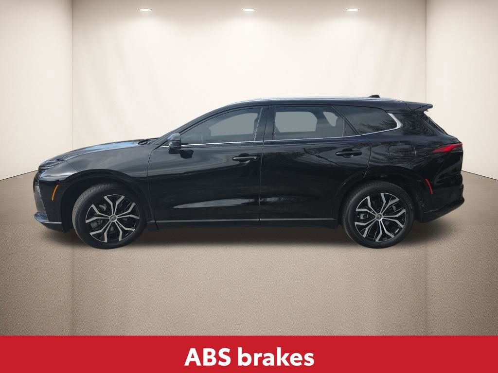 Used 2025 Toyota Crown Signia image 8