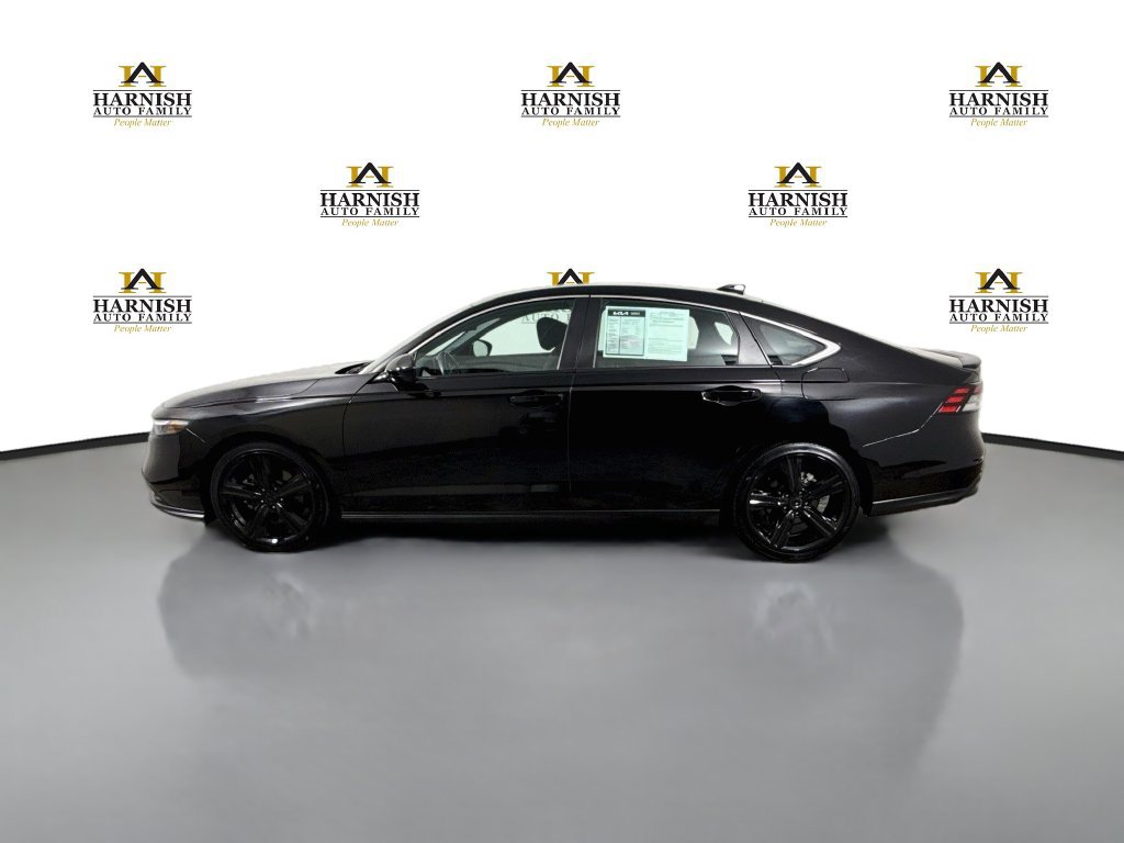 Used 2024 Honda Accord Sport image 4