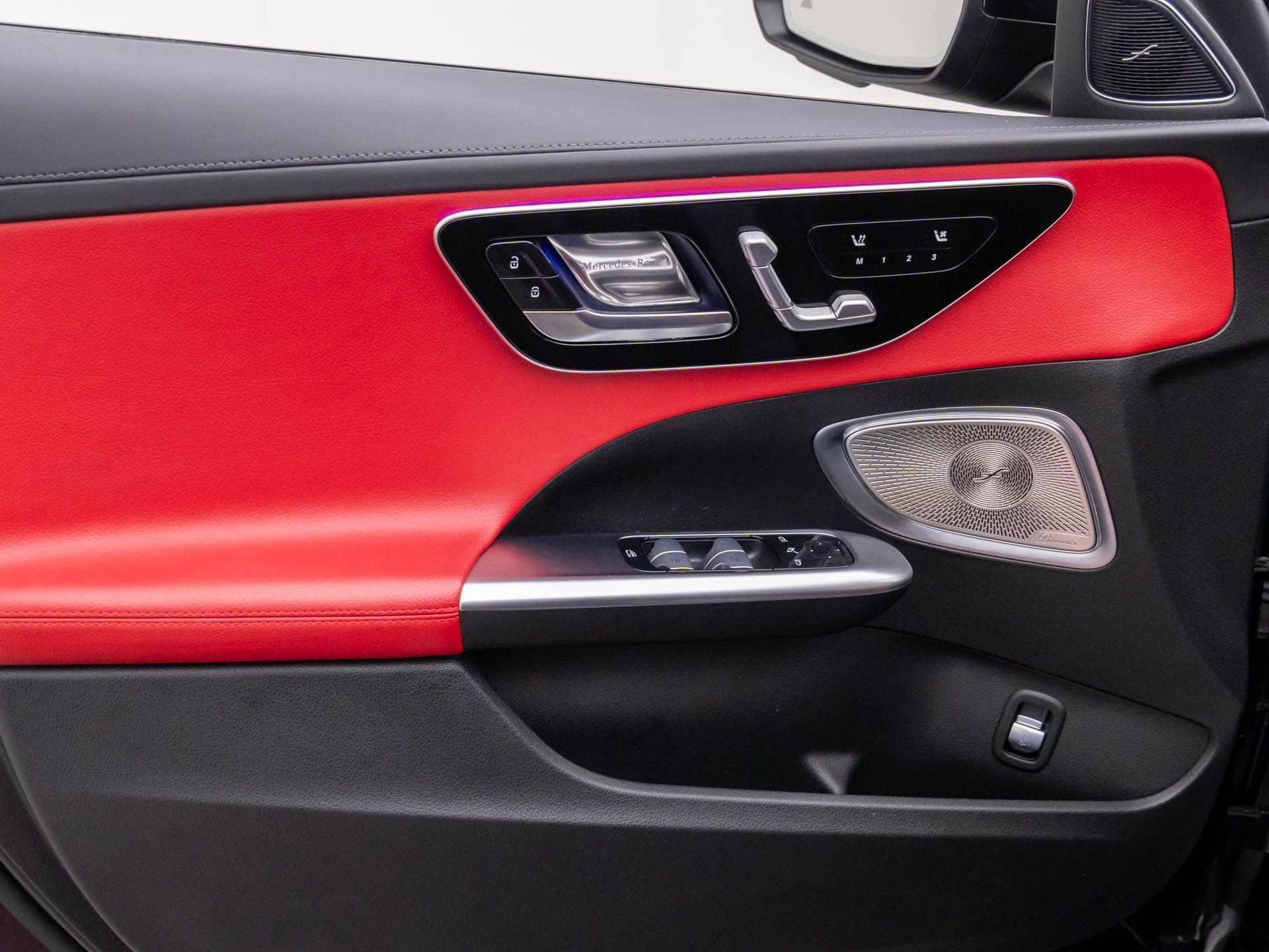 Used 2024 Mercedes-Benz C 300 Sedan image 12