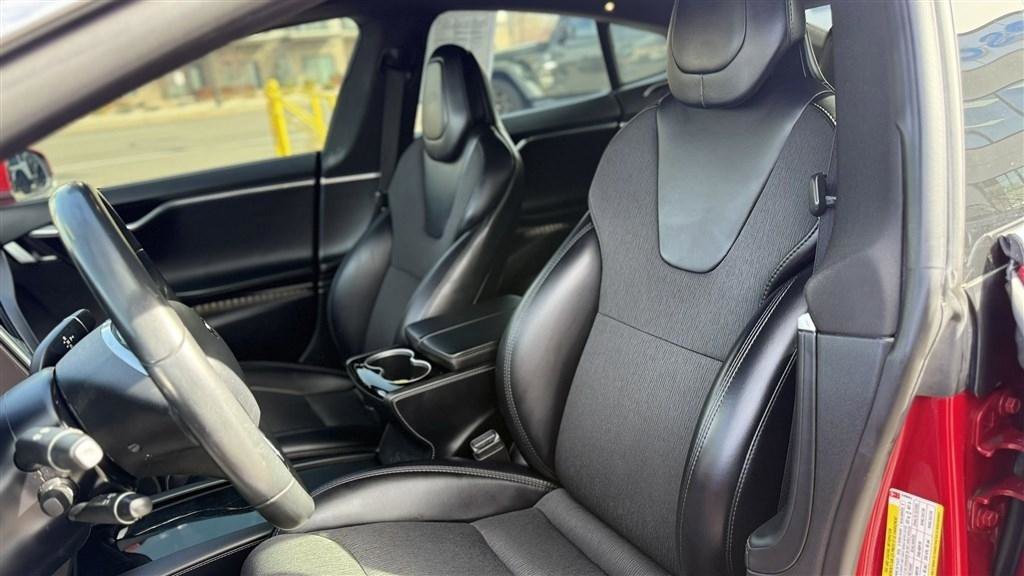 Used 2018 Tesla Model S 75D AWD/4WD image 22