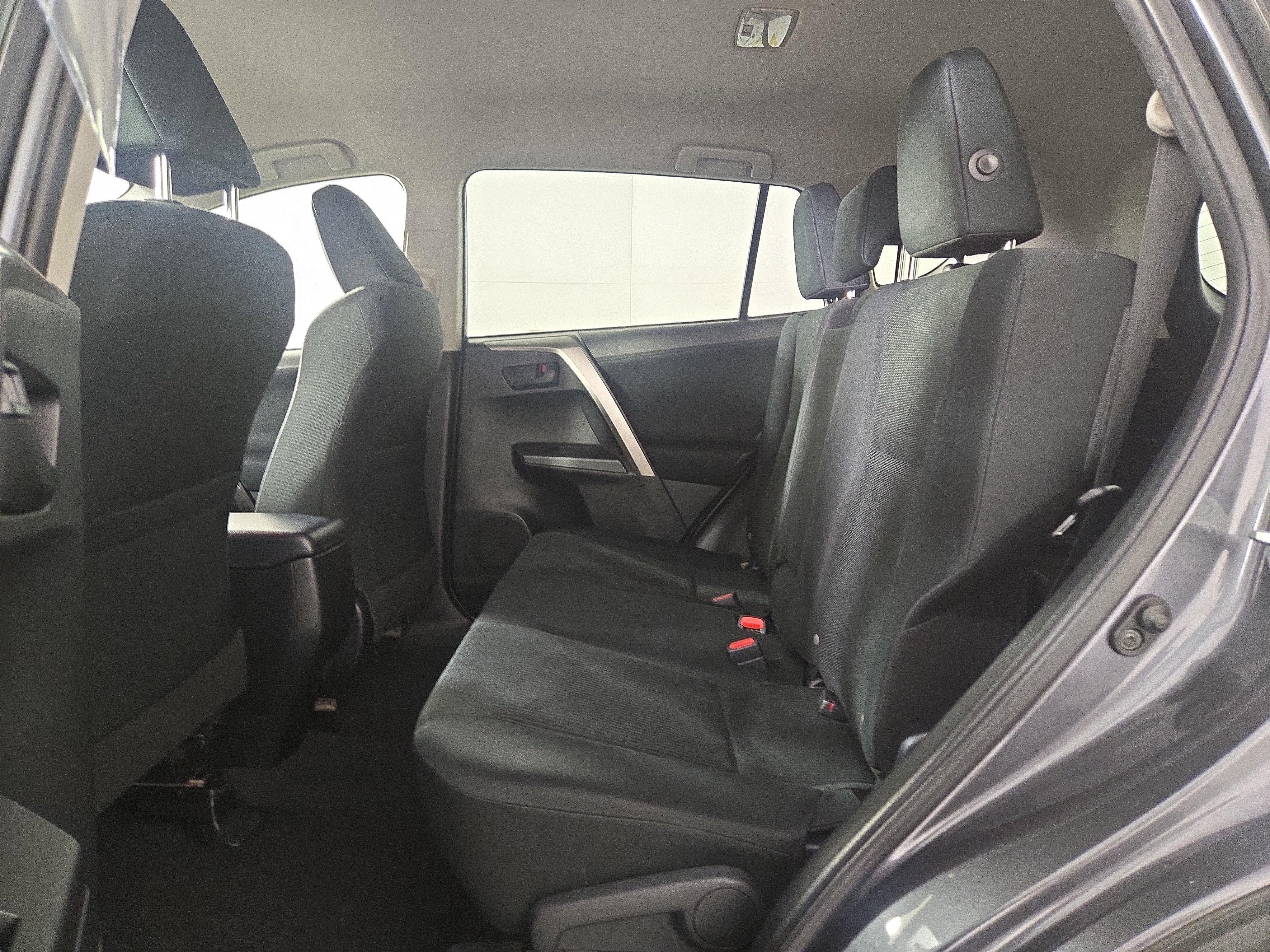 Used 2018 Toyota RAV4 LE w/ All Weather Liner Package image 12