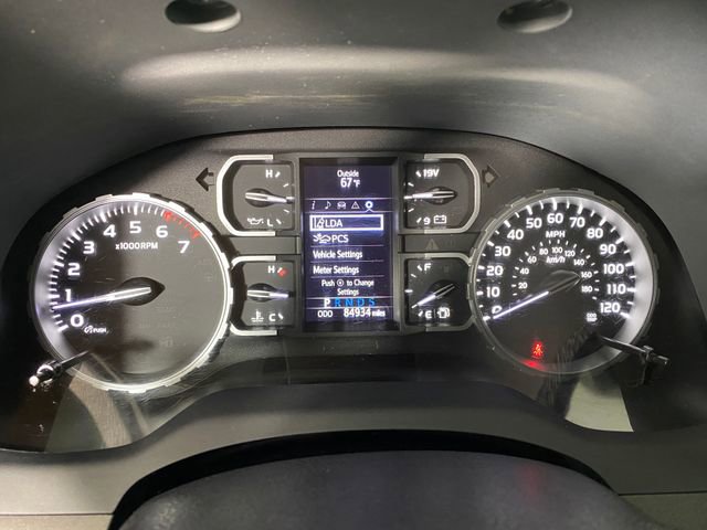 Used 2021 Toyota Tundra SR5 w/ TRD Off-Road Package AWD/4WD image 17