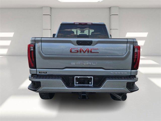 New 2025 GMC Sierra 2500 Denali w/ Denali Reserve Package image 4