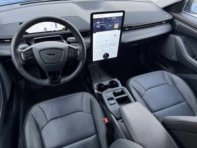 Certified 2025 Ford Mustang Mach-E Premium image 6