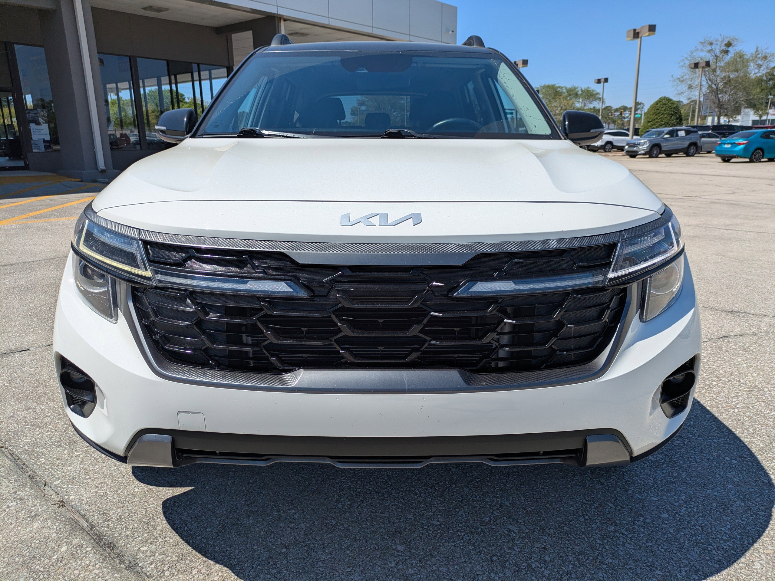 Used 2024 Kia Seltos X-Line AWD/4WD image 9