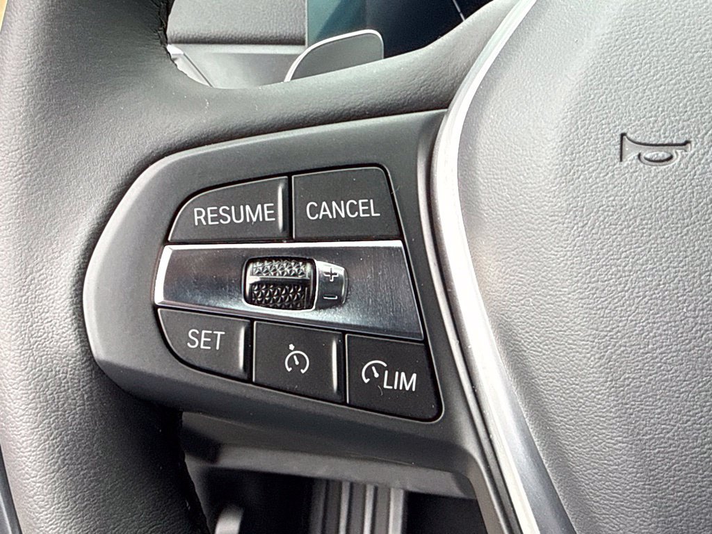 Used 2024 BMW 330i Sedan w/ Convenience Package RWD image 24