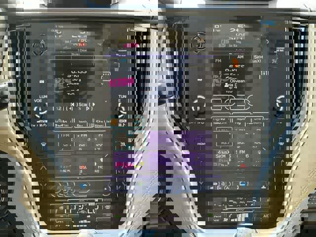 Used 2020 Subaru Outback Limited image 12