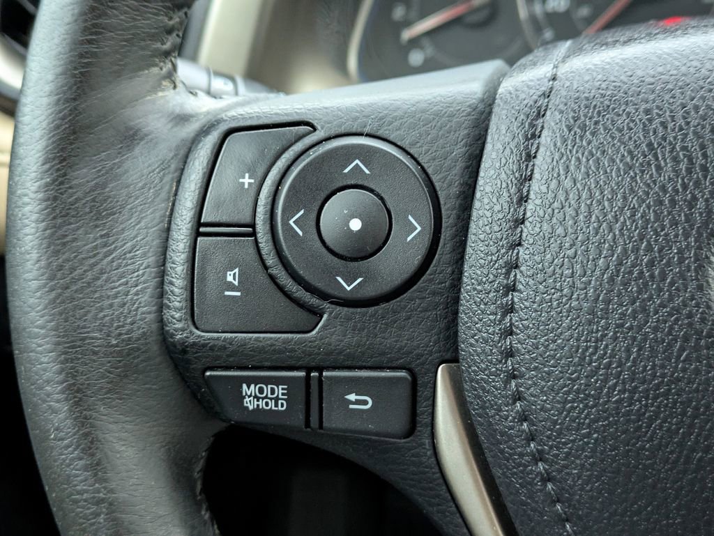 Used 2013 Toyota RAV4 Limited FWD image 28