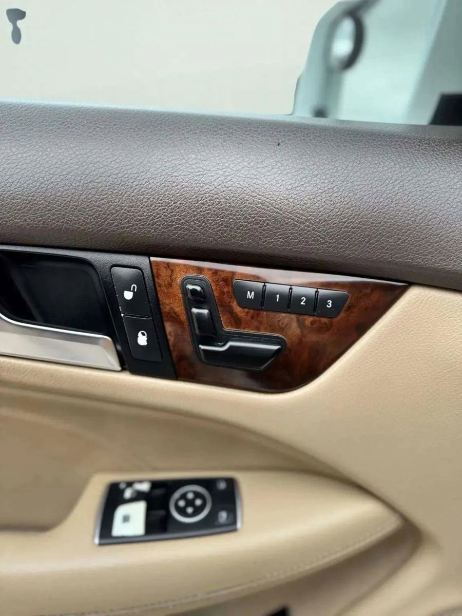 Used 2015 Mercedes-Benz C 250 Coupe image 16