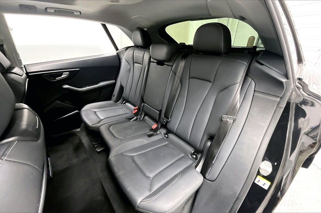 Used 2023 Audi Q8 Premium Plus w/ Premium Plus Package image 27