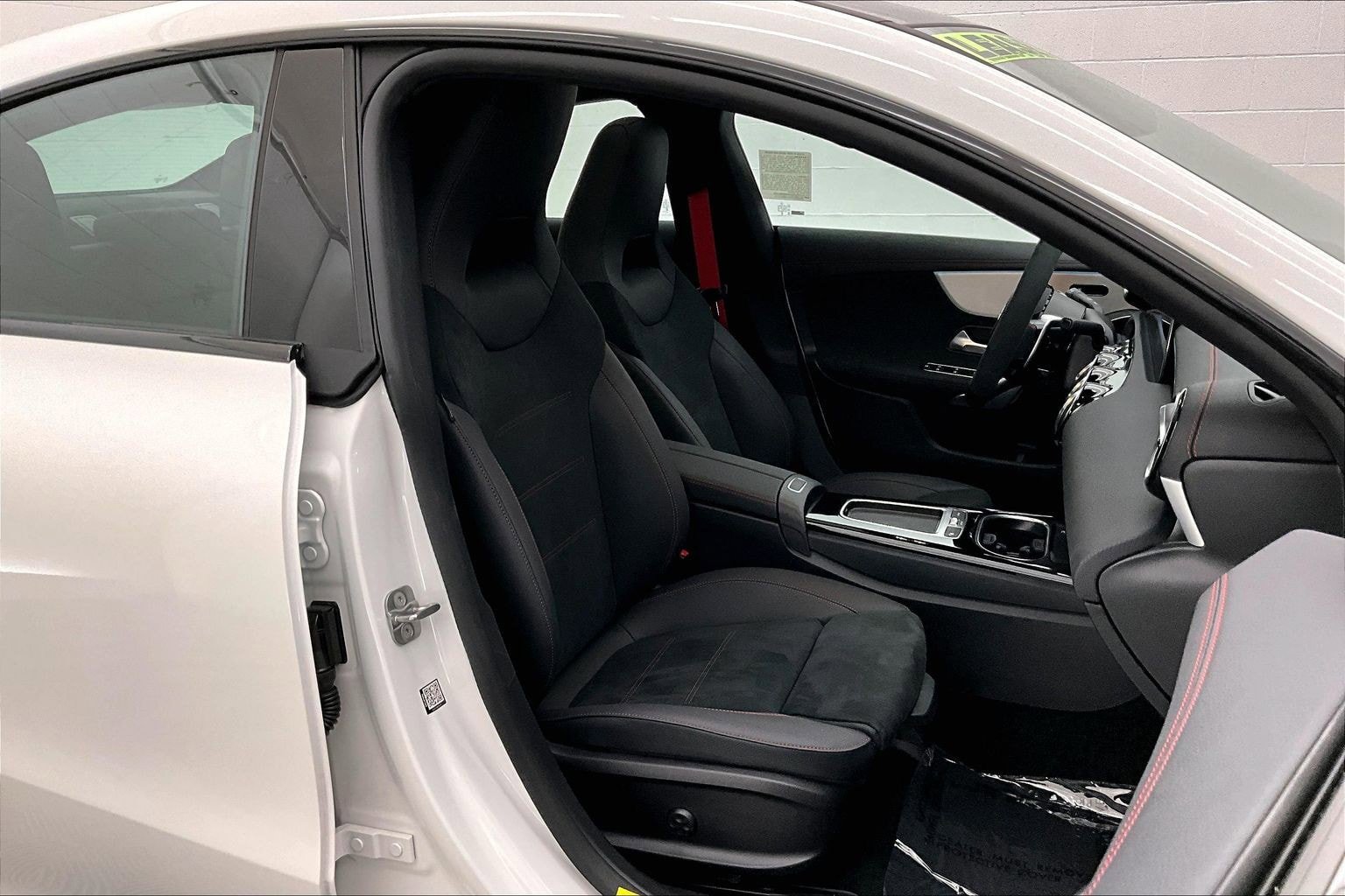 Used 2026 Mercedes-Benz CLA 35 AMG 4MATIC image 6