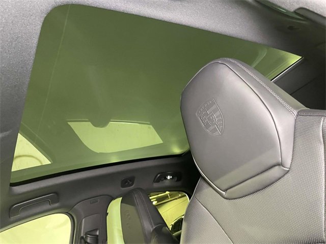 New 2026 Porsche Cayenne S image 18