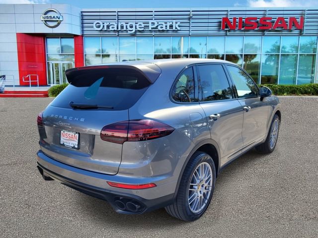 Used 2016 Porsche Cayenne image 2
