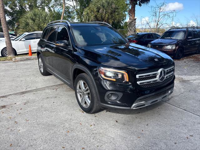 Used 2021 Mercedes-Benz GLB 250 image 4