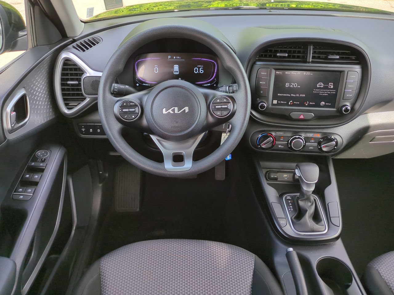 Certified 2025 Kia Soul LX w/ LX Technology Package FWD image 16