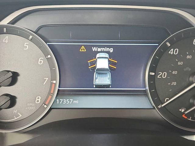 Used 2024 Nissan Frontier SV w/ SV Convenience Package image 21