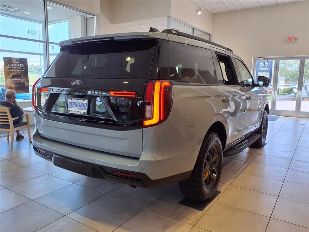 New 2025 Ford Expedition Tremor image 4