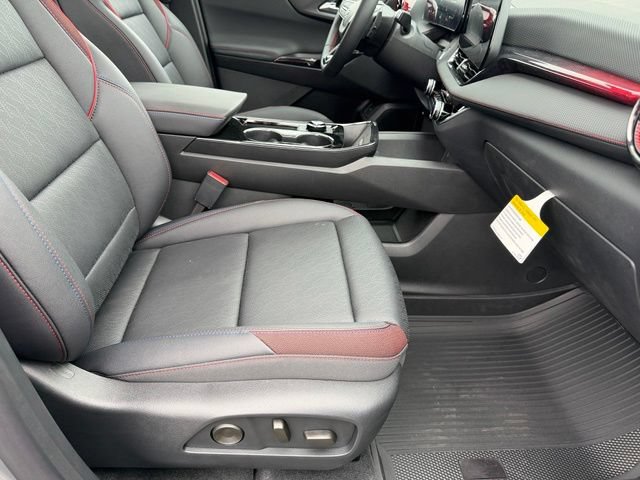 New 2026 Chevrolet Equinox RS w/ Convenience Package III AWD/4WD image 14