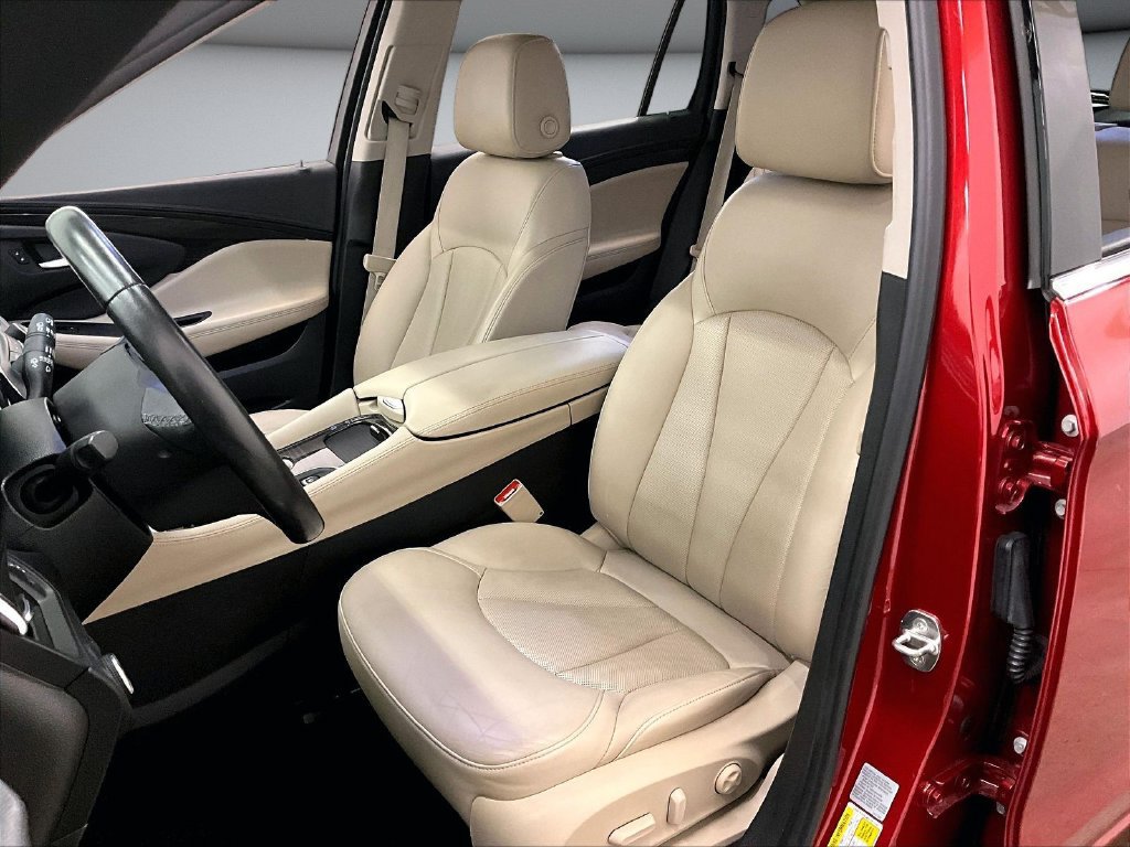Used 2019 Buick Envision Essence AWD/4WD image 20
