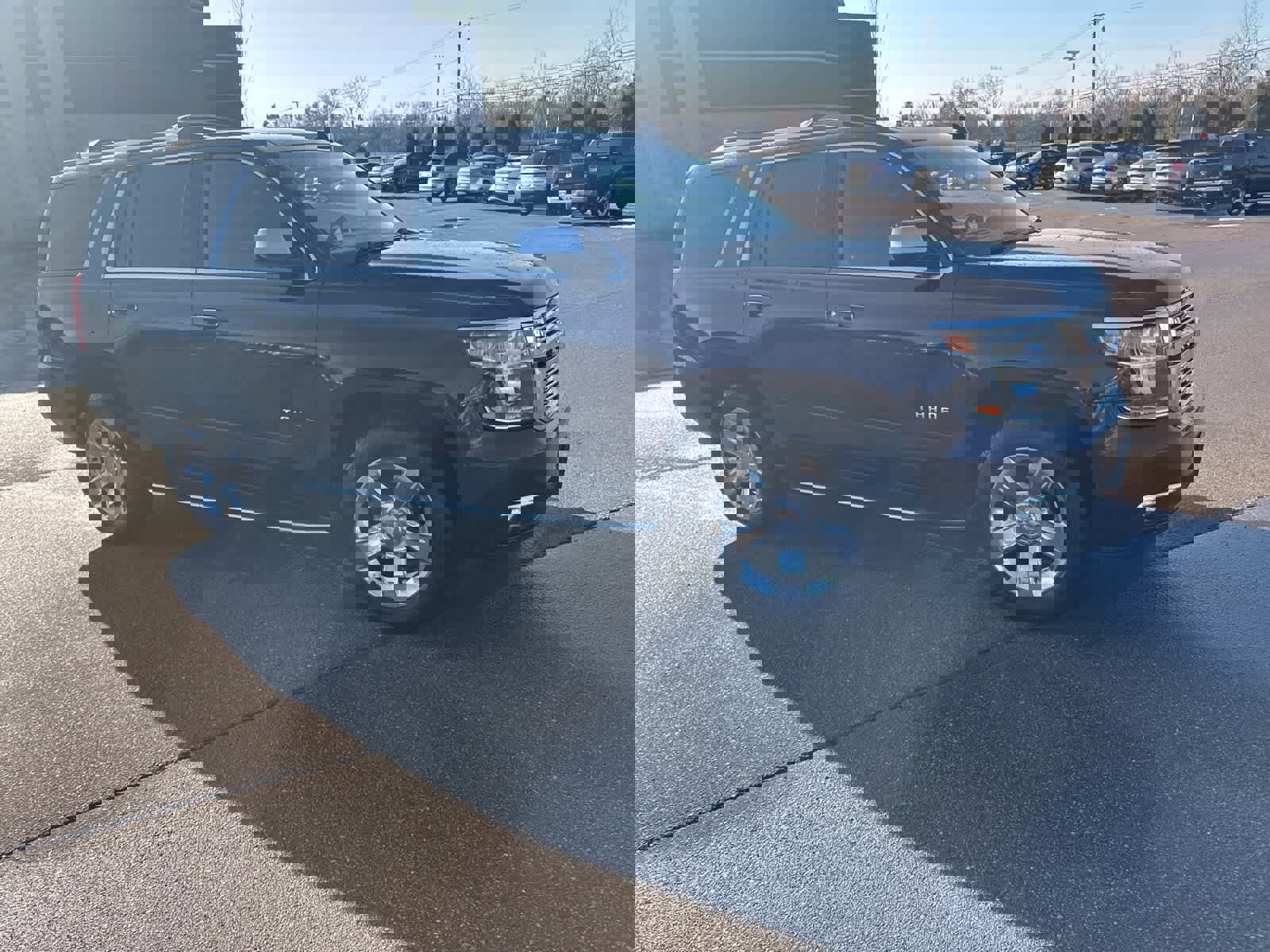 Used 2020 Chevrolet Tahoe Premier w/ Premier 6.2L Value Package image 8