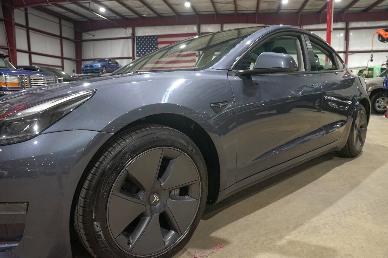 Used 2023 Tesla Model 3 Standard Range RWD image 27