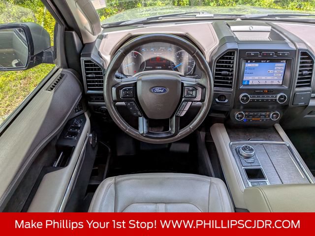 Used 2019 Ford Expedition Limited RWD image 15
