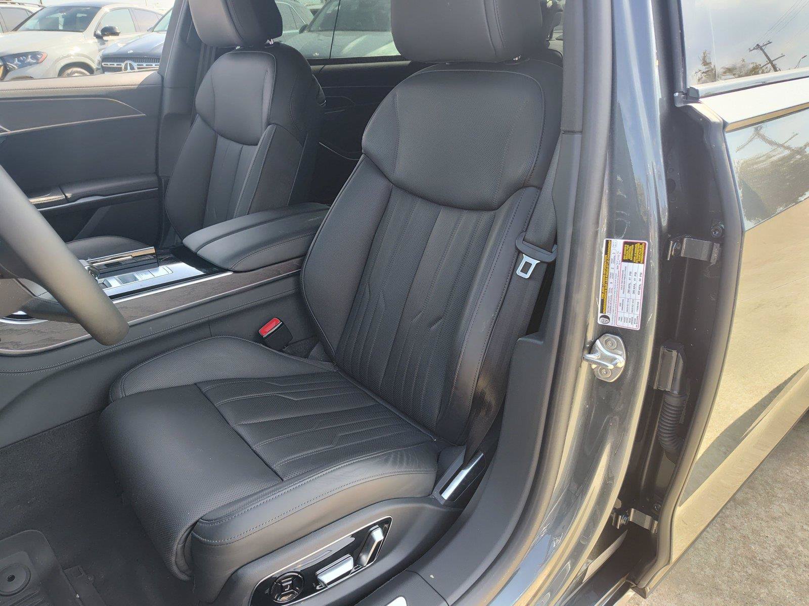 Used 2026 Audi A8 L 3.0T AWD/4WD image 16