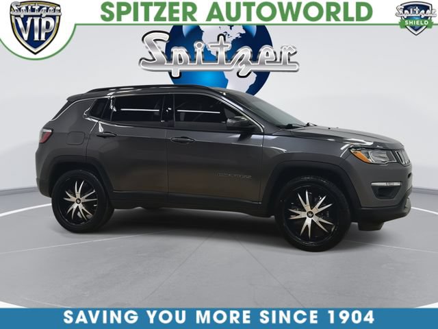 Used 2019 Jeep Compass Latitude AWD/4WD image 2