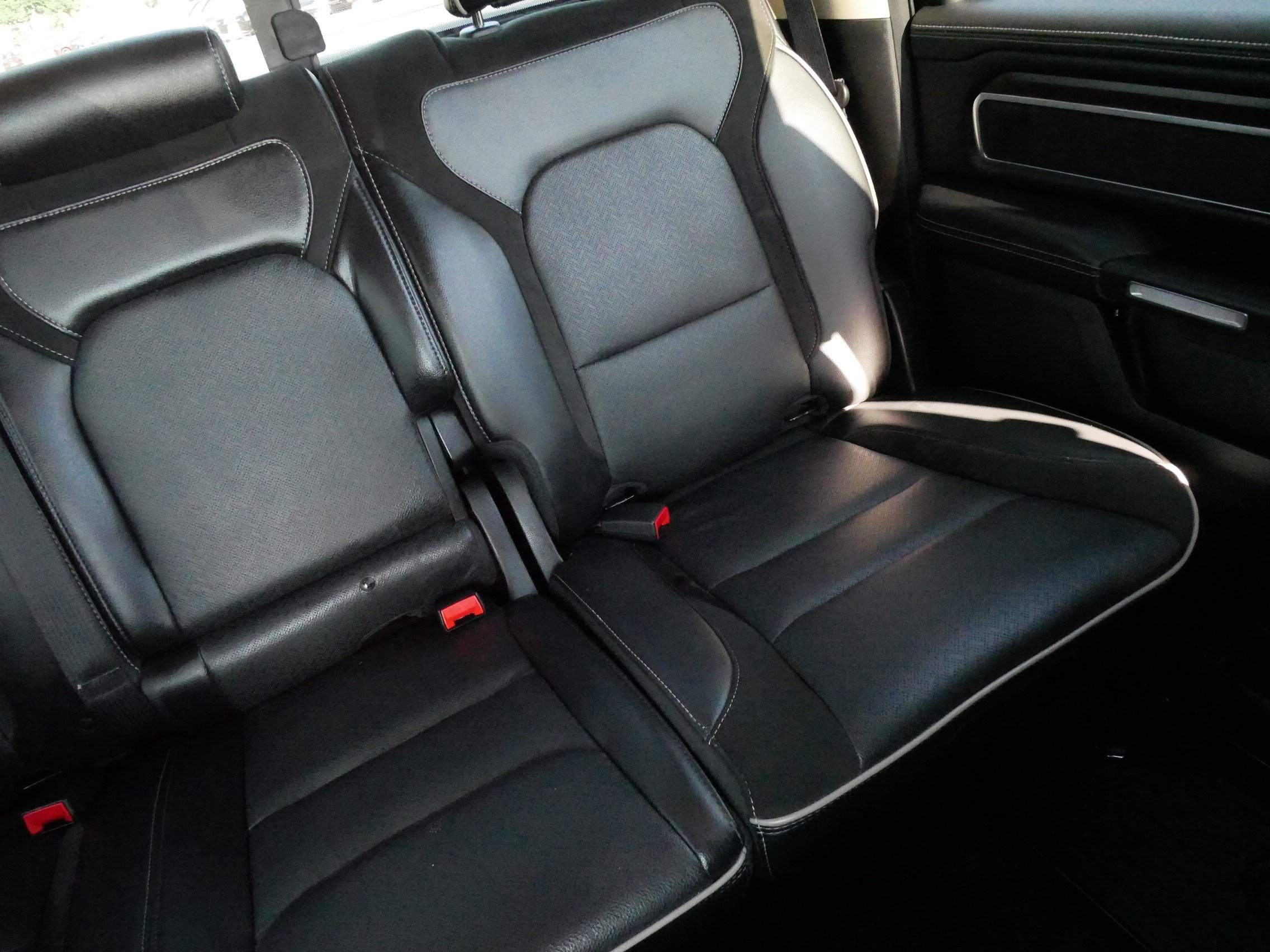 Used 2021 RAM 1500 Laramie AWD/4WD image 14
