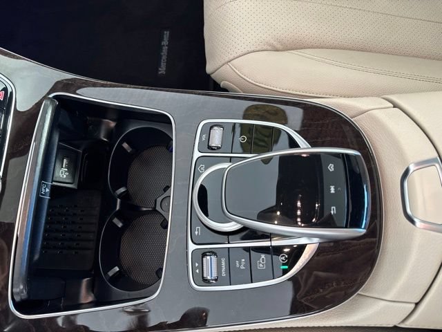 Used 2020 Mercedes-Benz E 350 4MATIC Sedan image 7