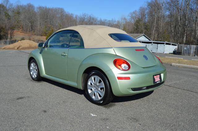 Used 2008 Volkswagen Beetle S image 7