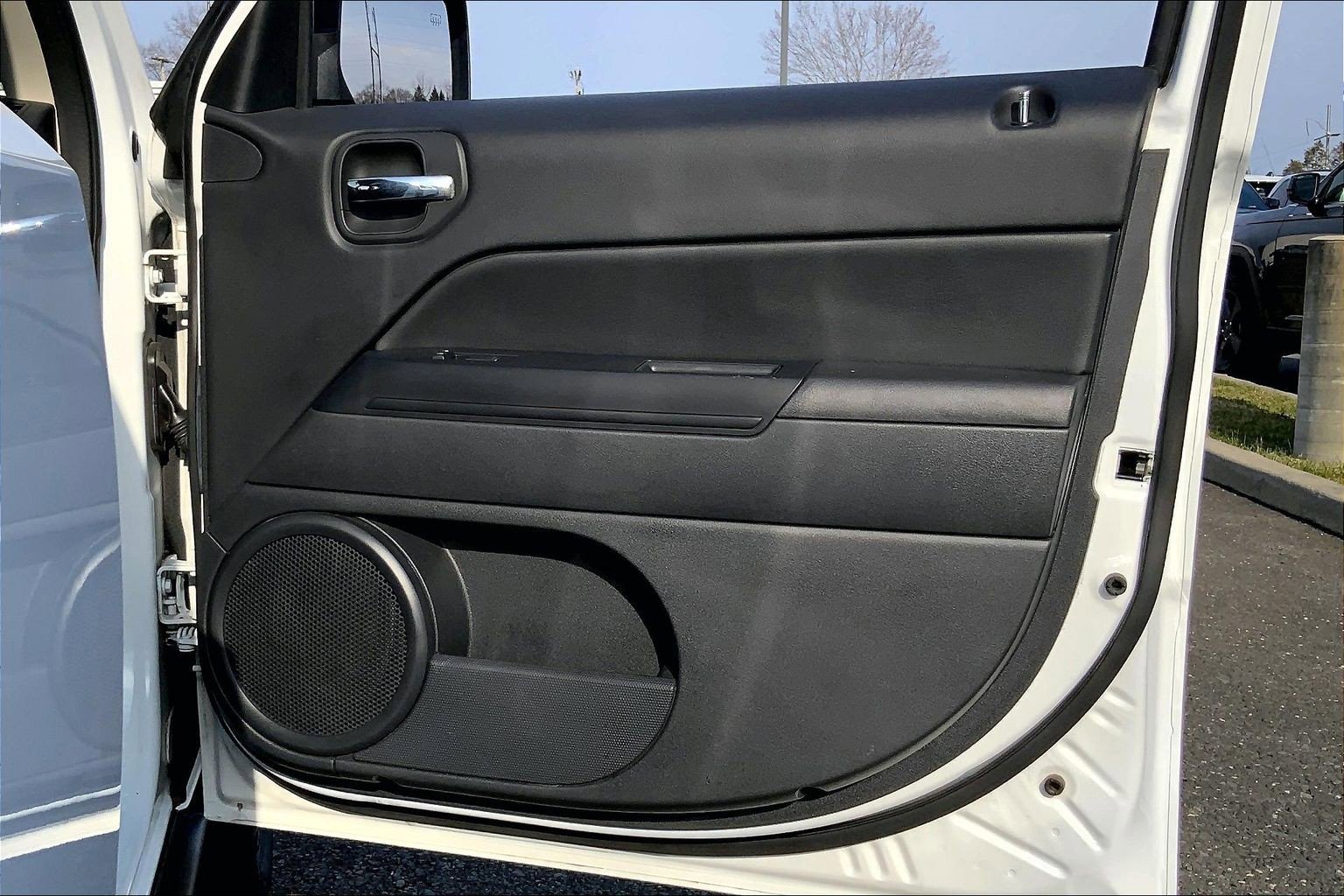 Used 2017 Jeep Patriot High Altitude image 21