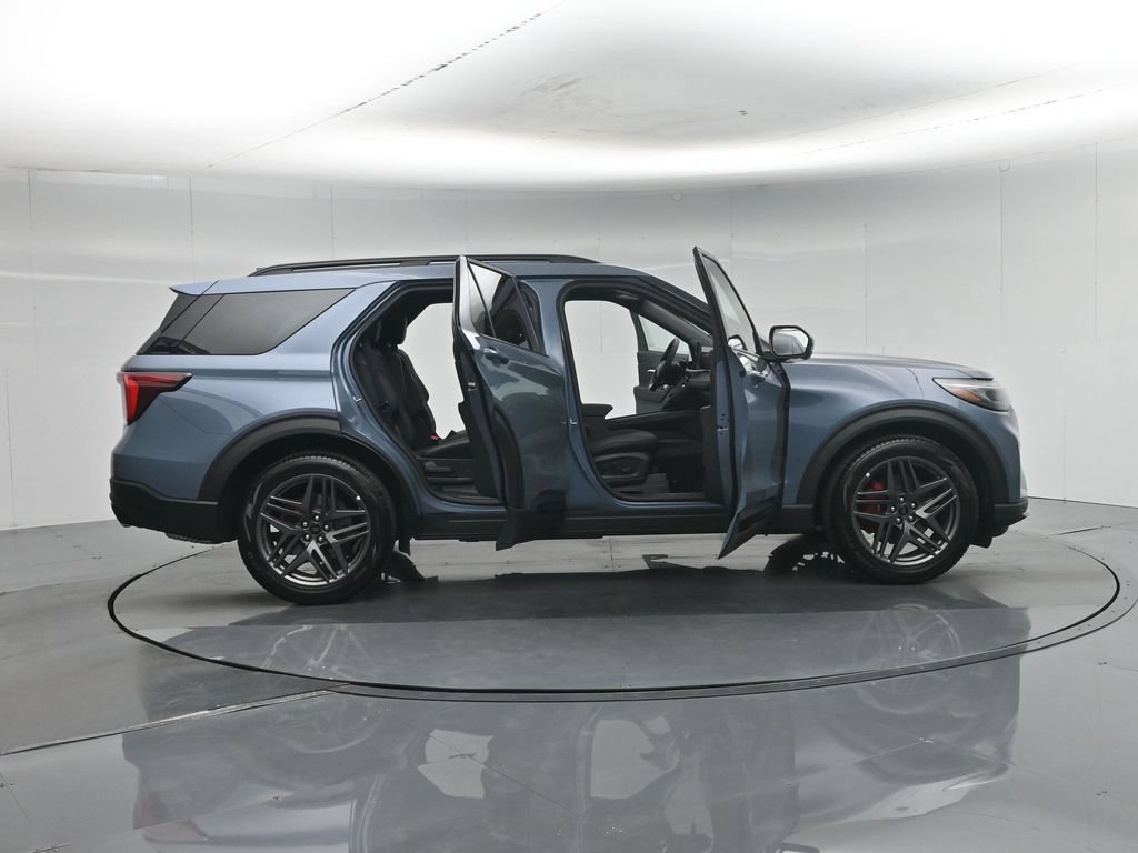 New 2026 Ford Explorer ST w/ Sun And Sound Package RWD image 4