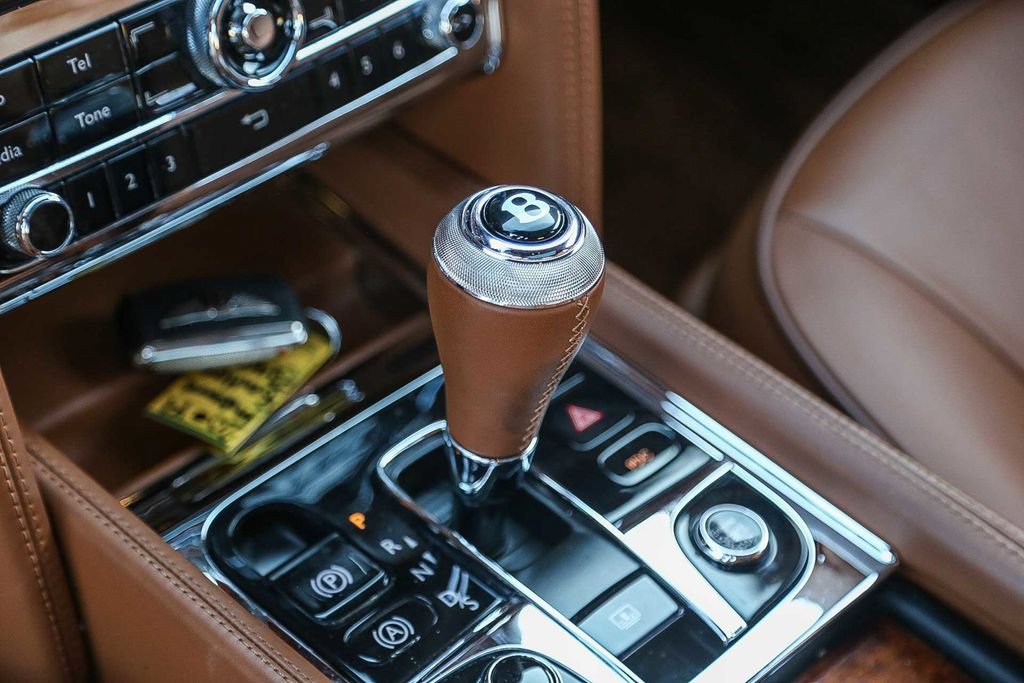 Used 2014 Bentley Mulsanne RWD image 22