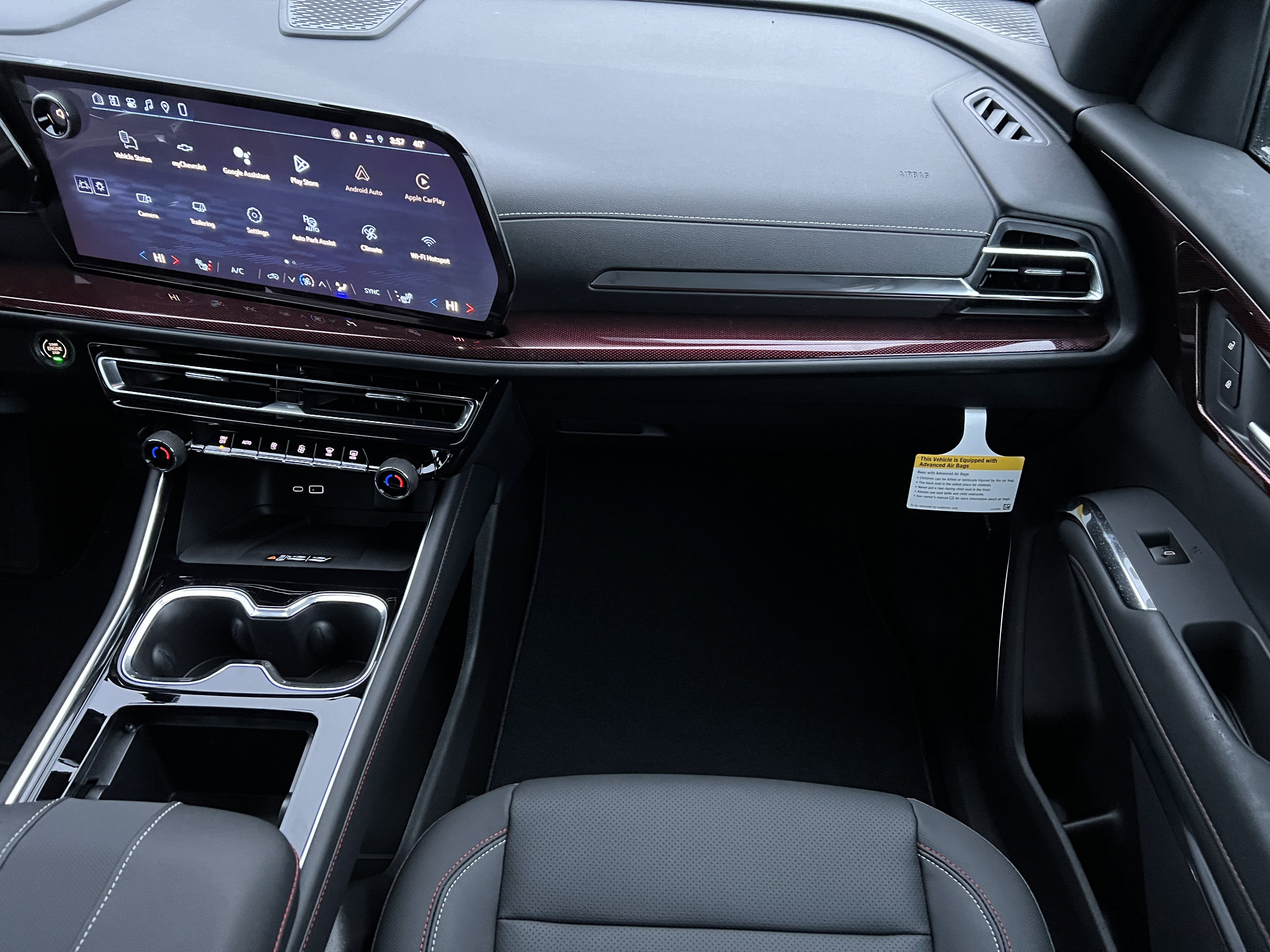 New 2026 Chevrolet Traverse Z71 w/ Enhanced Driving Package image 37