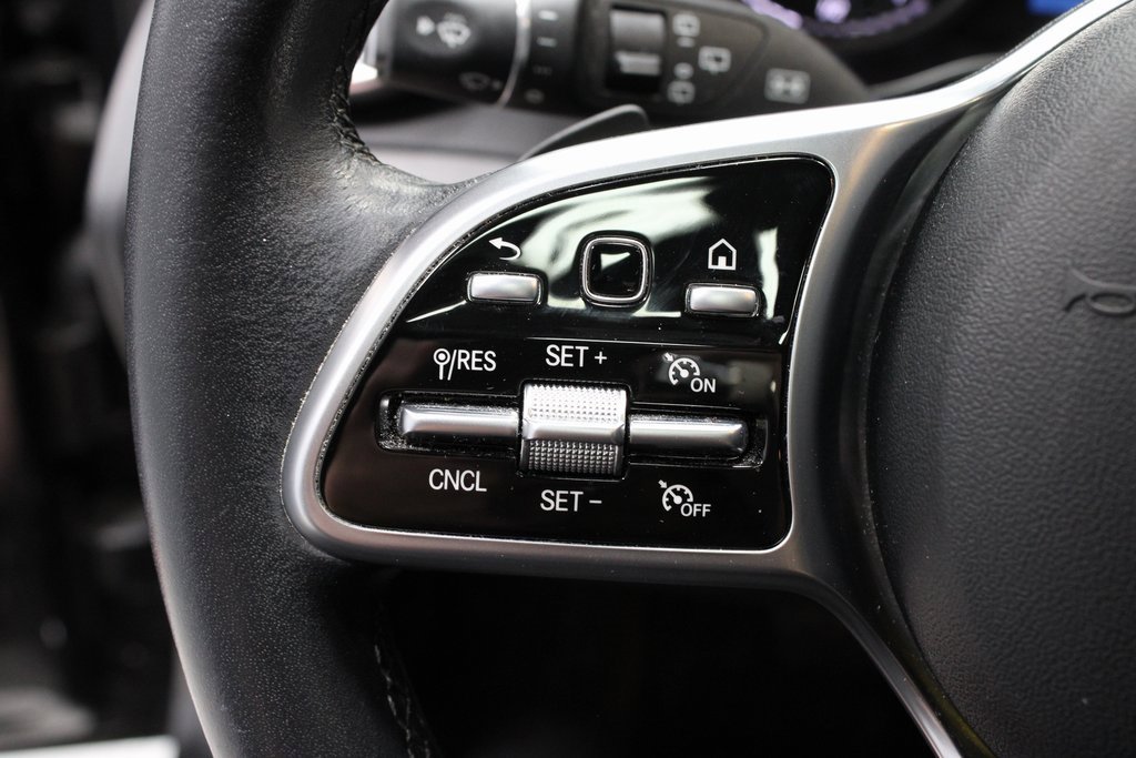 Used 2021 Mercedes-Benz GLC 300 image 26