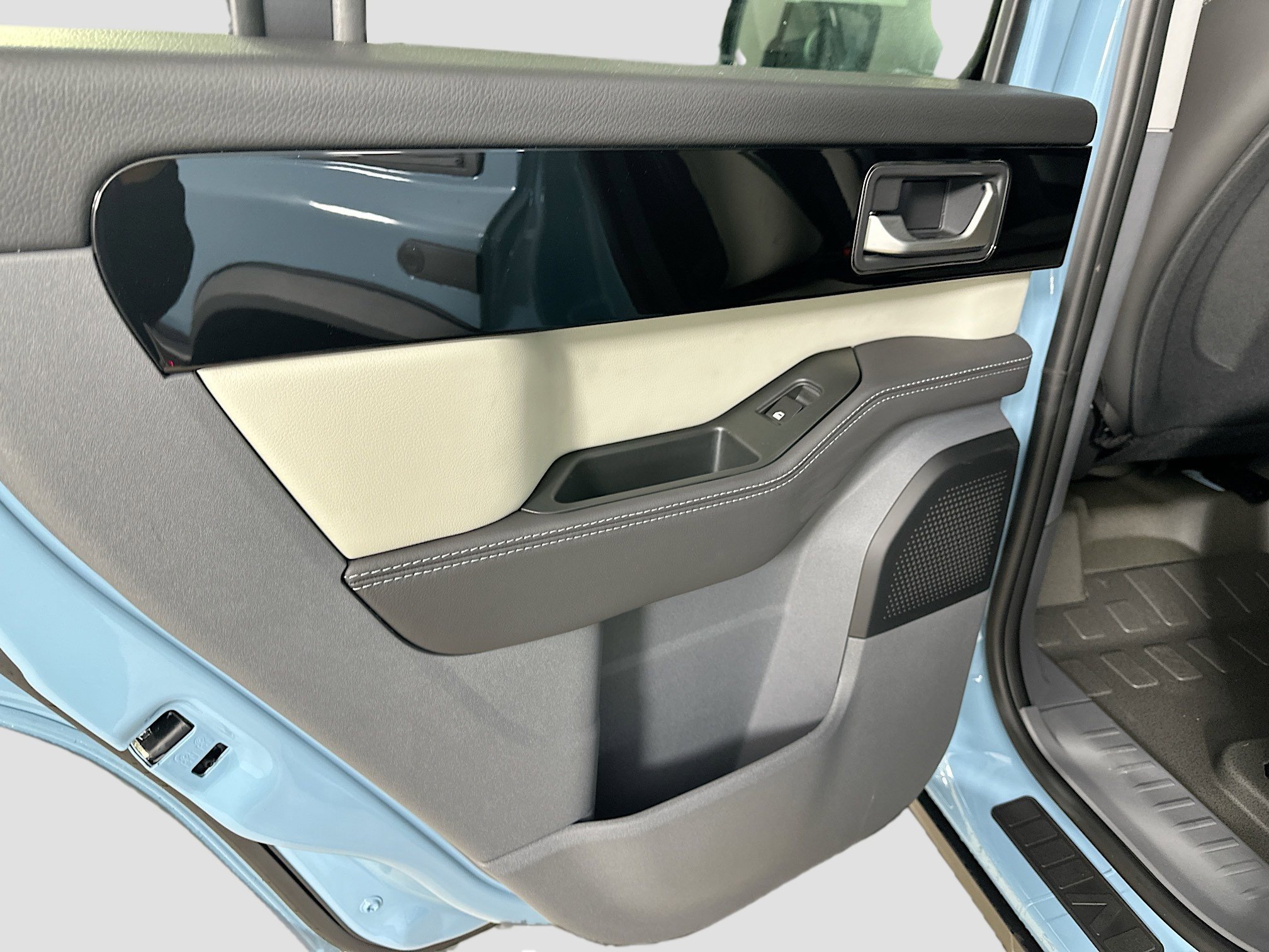 New 2025 INEOS Grenadier AWD/4WD image 35