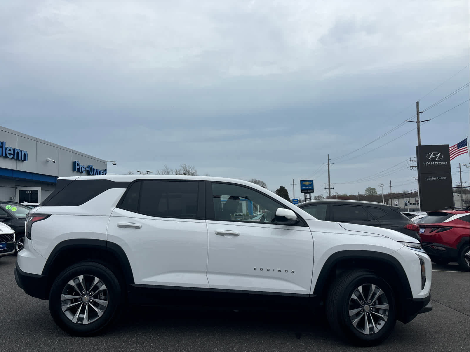 Certified 2025 Chevrolet Equinox LT image 3