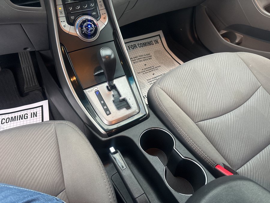 Used 2013 Hyundai Elantra GLS w/ Preferred Pkg FWD image 22