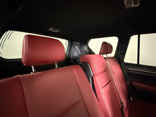 Used 2020 Lexus GX 460 Premium w/ Premium Package image 32