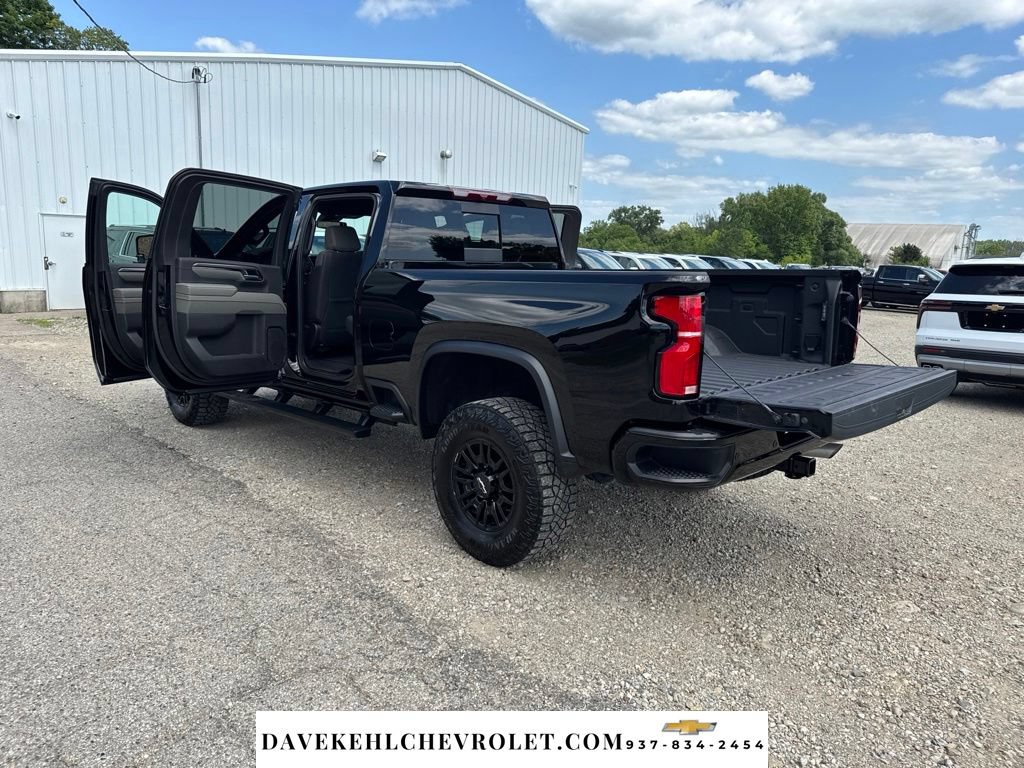 Used 2025 Chevrolet Silverado 2500 ZR2 AWD/4WD image 30