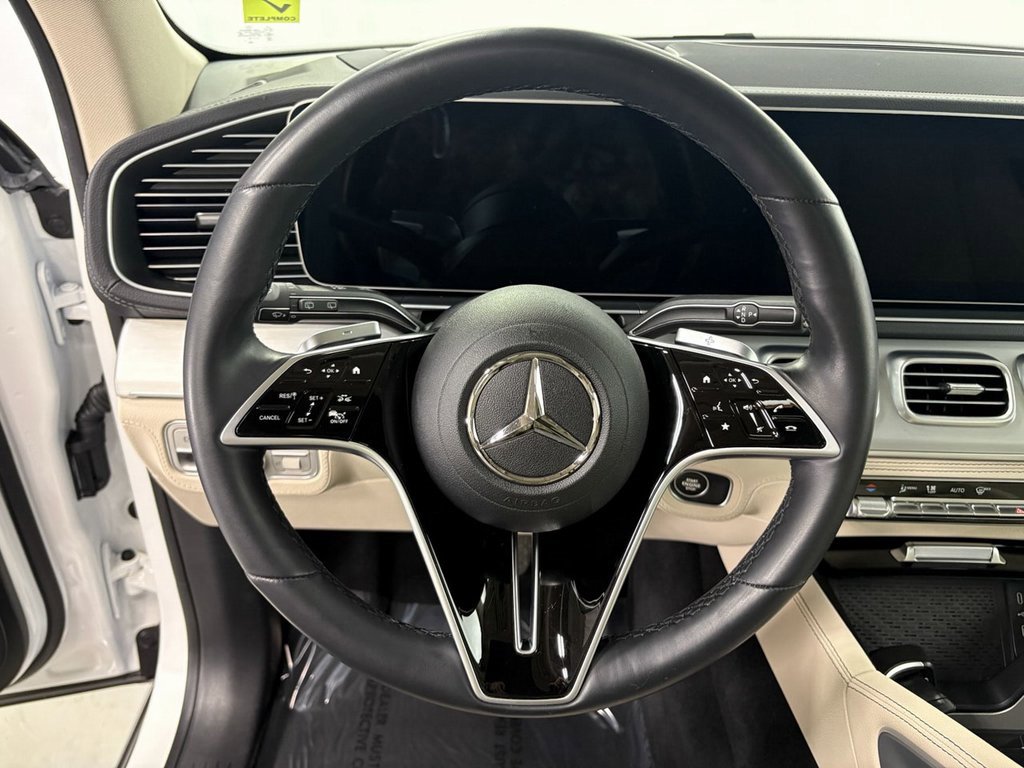 Used 2024 Mercedes-Benz GLE 450e 4MATIC image 12