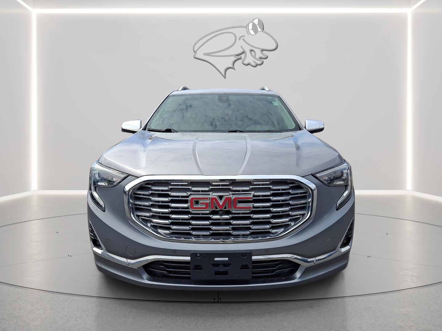 Used 2018 GMC Terrain Denali w/ Advanced Safety Package image 11