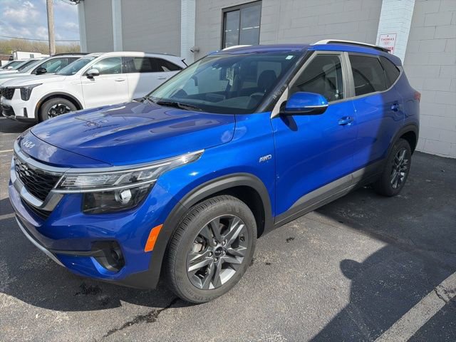 Certified 2023 Kia Seltos S w/ Navigation Package image 1