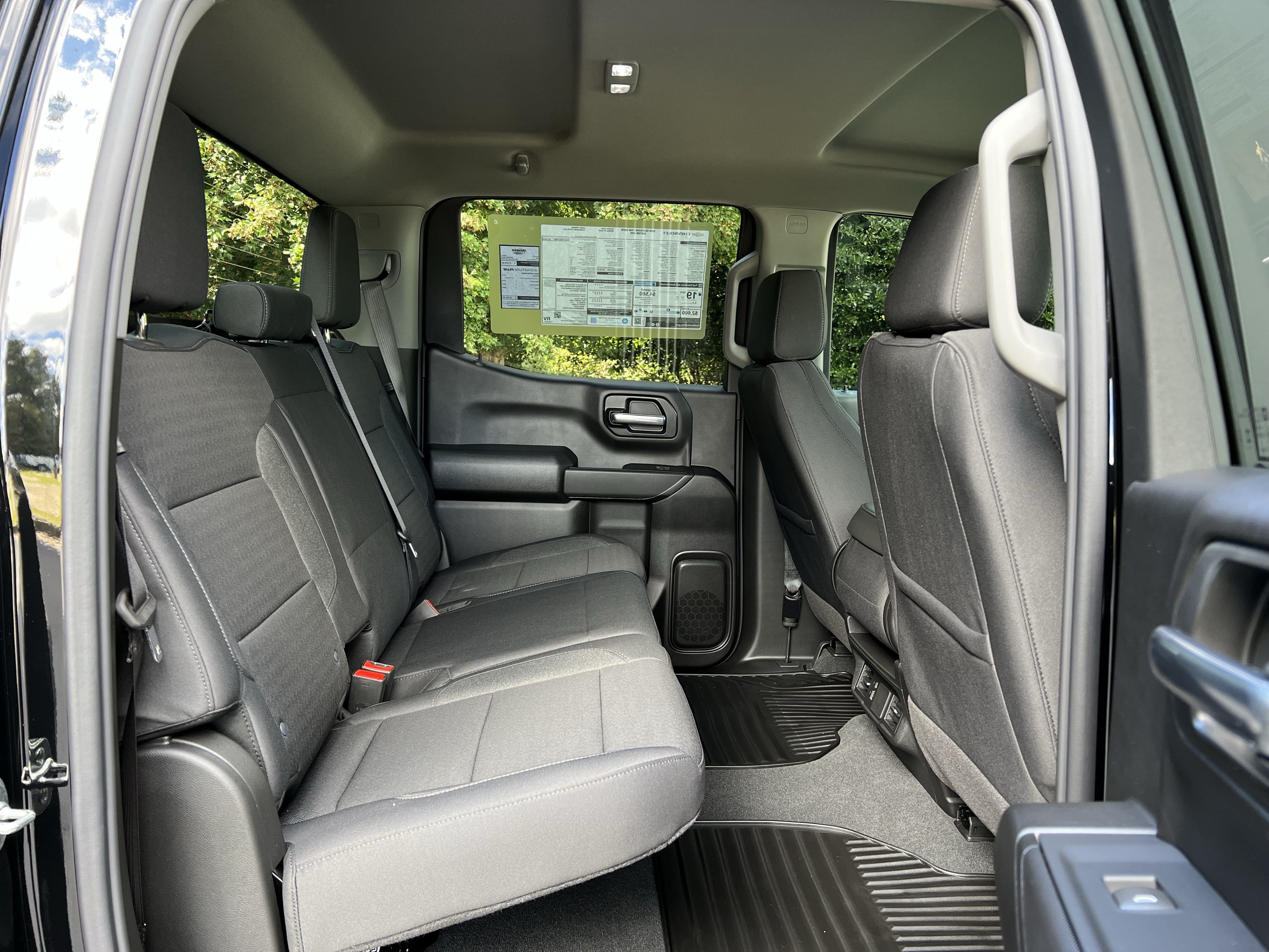 New 2026 Chevrolet Silverado 1500 Custom w/ Turbomax Blackout Package AWD/4WD image 34