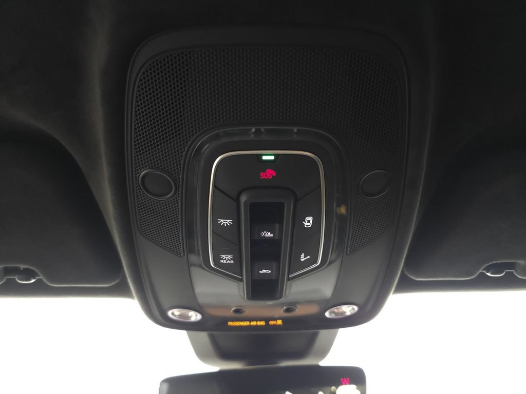 Used 2024 Lamborghini Urus S AWD/4WD image 32