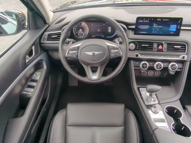 Used 2023 Genesis G70 2.0T RWD image 16