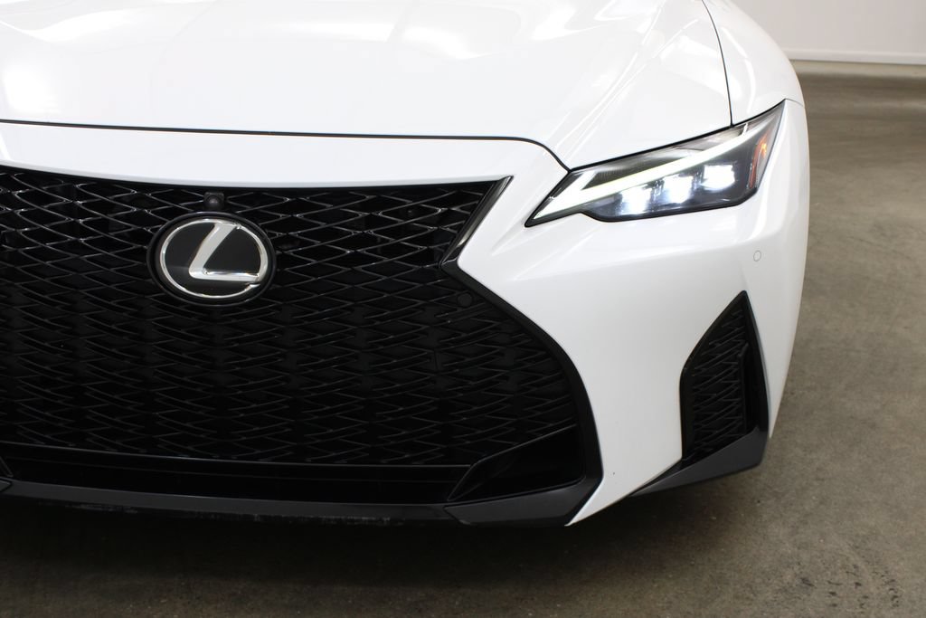 Used 2022 Lexus IS 350 F Sport RWD image 8