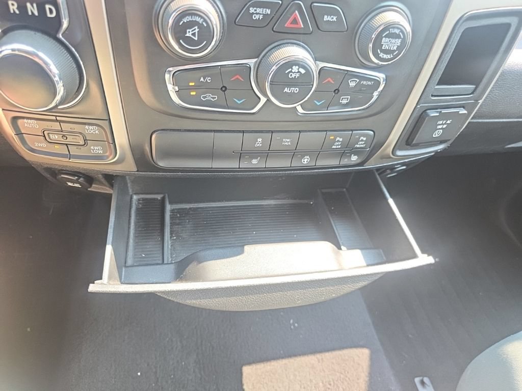 Used 2018 RAM 1500 Big Horn AWD/4WD image 23